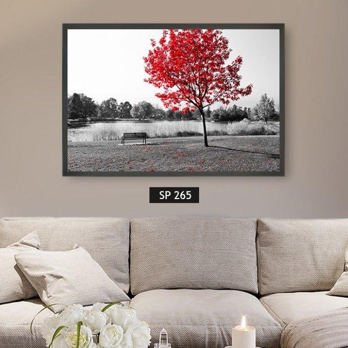 תמונת עץ אדום בנוף אפור RED TREE